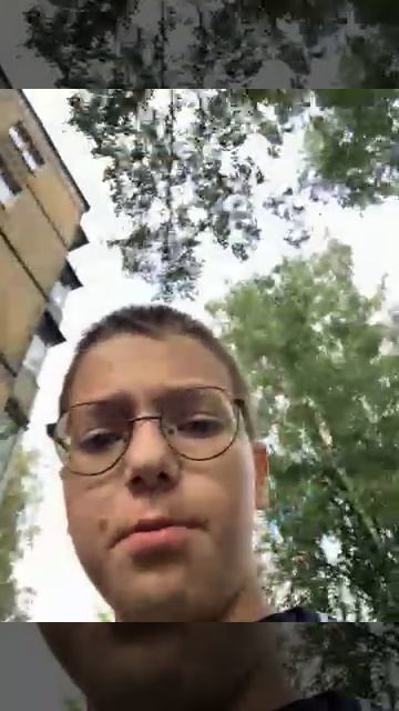 Иду и ем пельмени