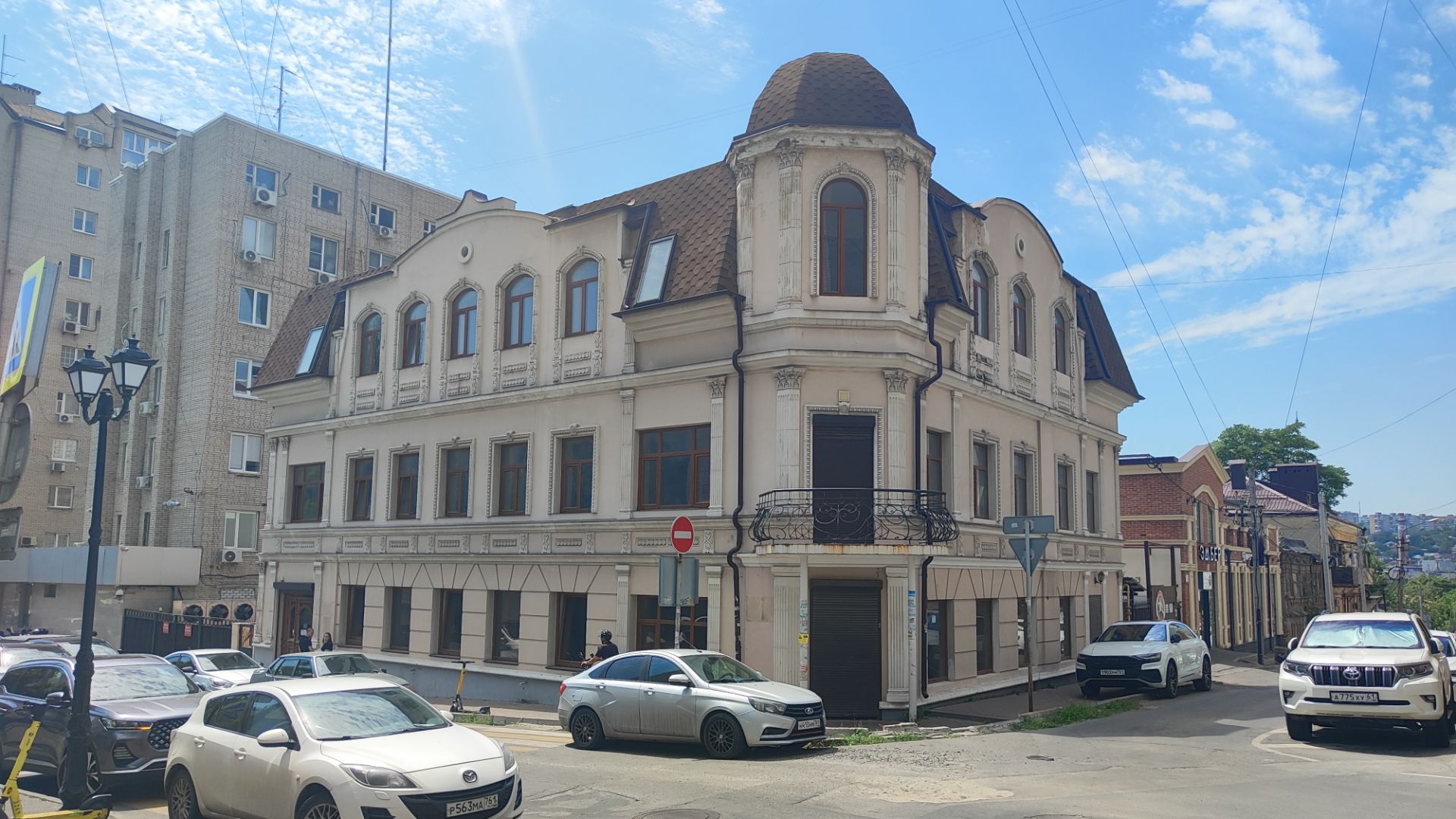 Братский переулок, 43/14, 954 кв.м