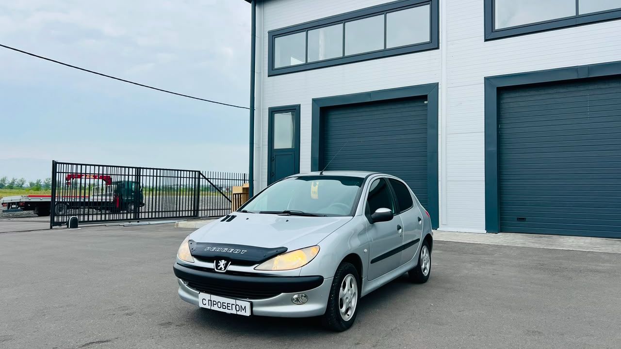 Peugeot 206 2002 год