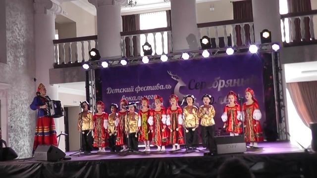 Приемственность поколений игра на ложках