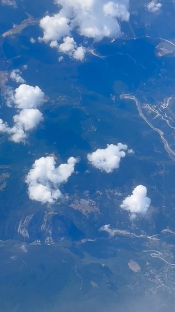 Уральские авиалинии над облаками 1