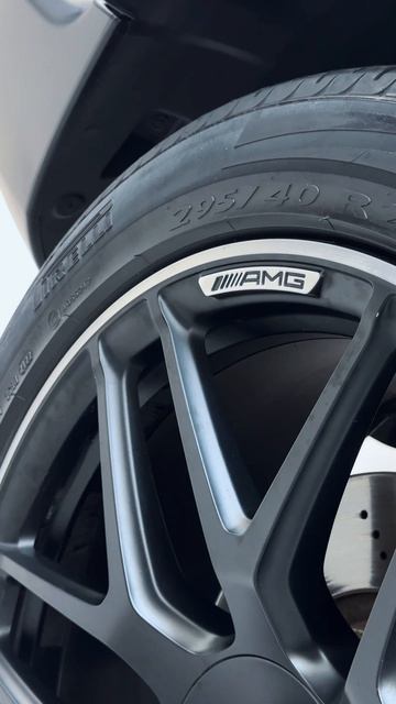 К нам поступил Mercedes G63 AMG в топовой комплектации!