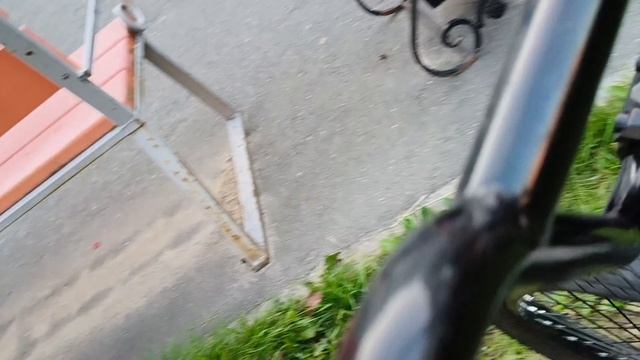 неодыкват гонится за нами! 