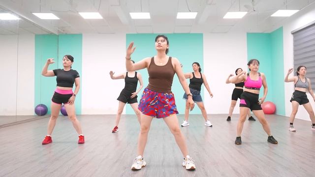 Eva Zumba 250929