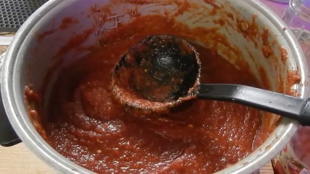 Рецепт.. Самый вкусный Кетчуп-Аджика из Кабачков. Раньше не знала такой рецепт....Кулинарим с Людмил