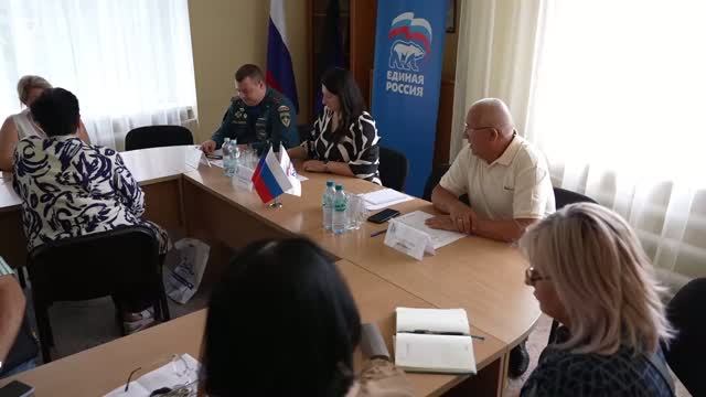 Встреча со старшими по домам в Петровском районе Донецка в рамках проекта 