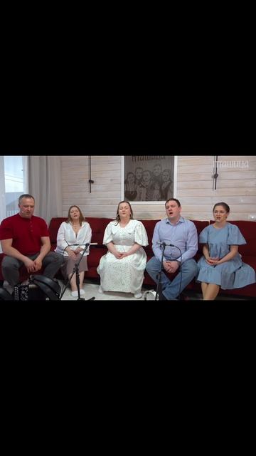 Завораживающее исполнение песни «Жаворонок», ансамбль Пташица🪗
