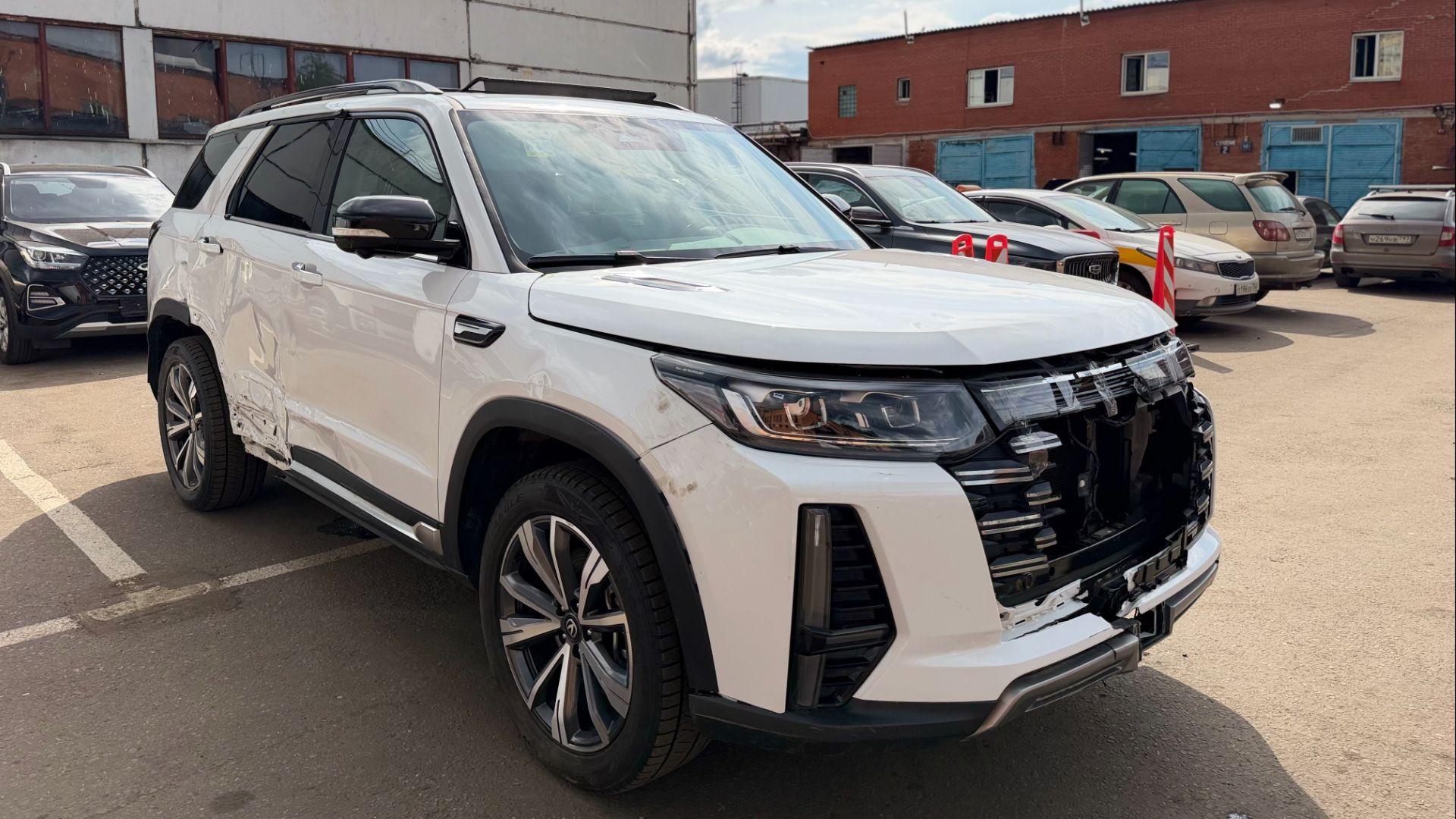 Changan CS95 3869 Видео осмотра автомобиля