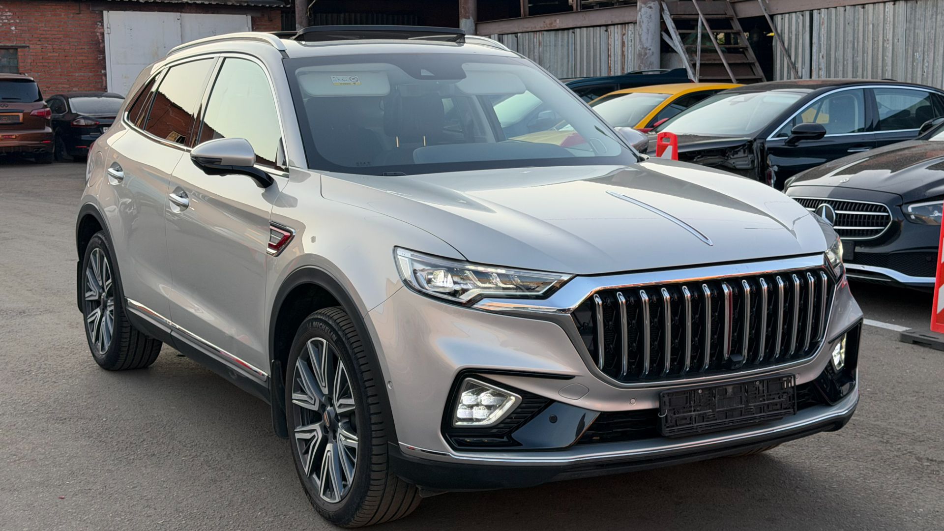 HONGQI HS5 1896 Видео осмотра автомобиля
