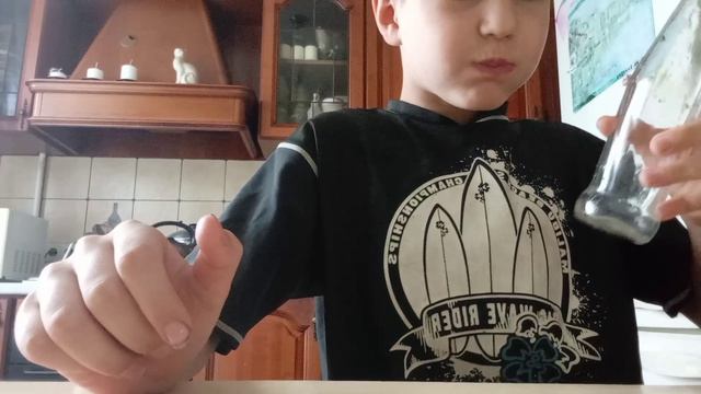 выпил воду залпом 🍷