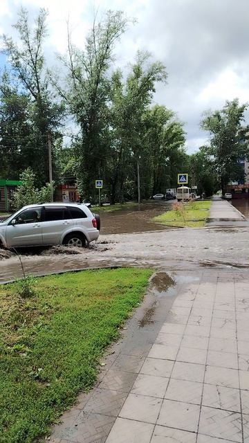 Как у нас сегодня. Настоящий потоп! 😭