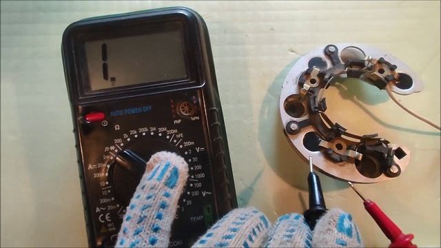 Проверка диодов в генераторе автомобиля.