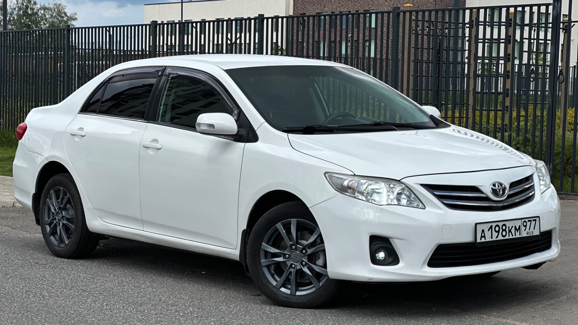 Видеообзор Toyota Corolla 2011