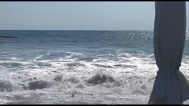 Море волнуется раз. Чёрное море в Сочи прямо сейчас