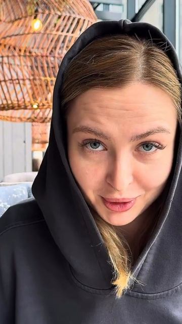 Минский Vlog. Едим Бульбу до потери пульса и много смеемся.