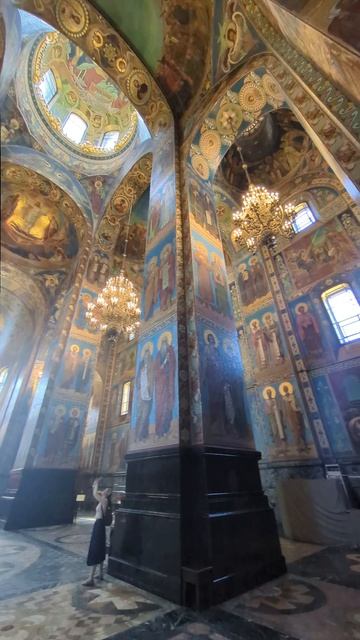 Храм Спас на Крови без туристов. Какая же красота!!!