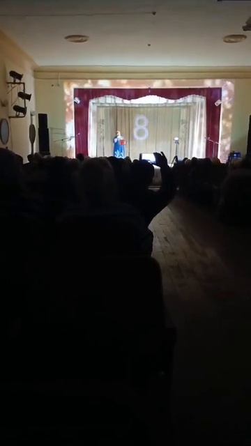 Дарите женщинам цветы...