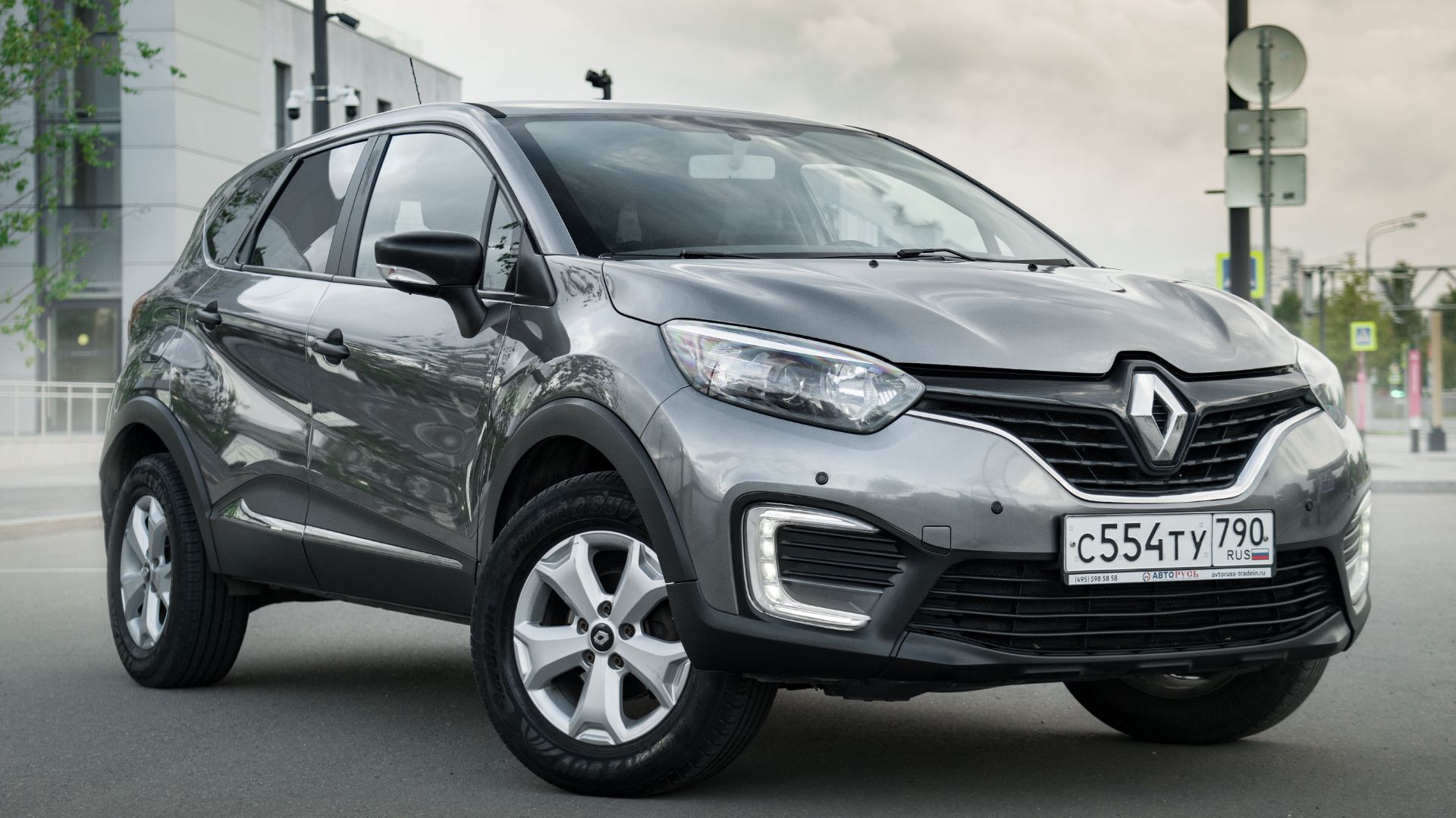 RENAULT KAPTUR предпродажный обзор