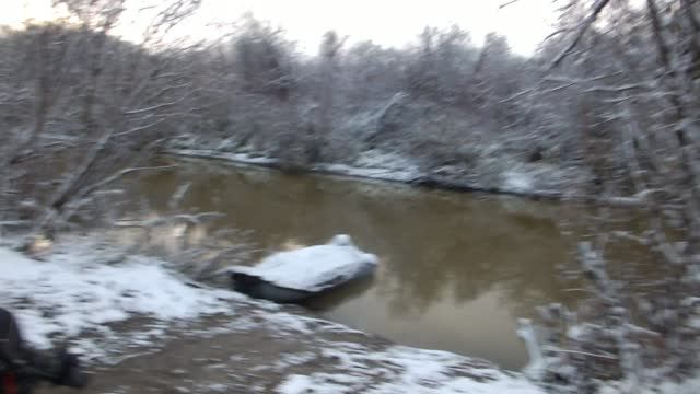 Первый снег на октябрьской рыбалке.