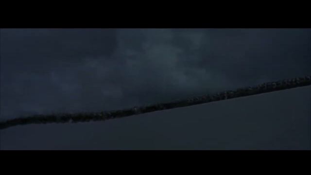 Троянцы нападают на греков Троя 2004