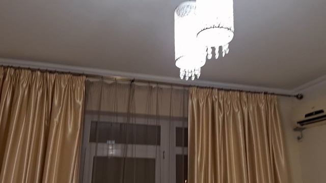 Мы прилетели в Сочи. Ждали 8 часов самолёт. Добрались до Абхазии, до номера, в 3-00 часа ночи