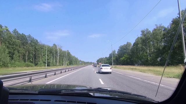 Едем на  Ниве Тревел 1,8 в Москву ,что с бензином ,машина воет но едет отлично.