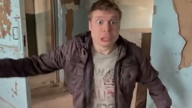 Idontfirst малой и Серёга Vs сиреноголовый