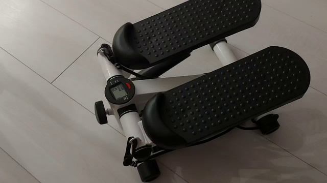 Обзорщик конечно из меня никакой