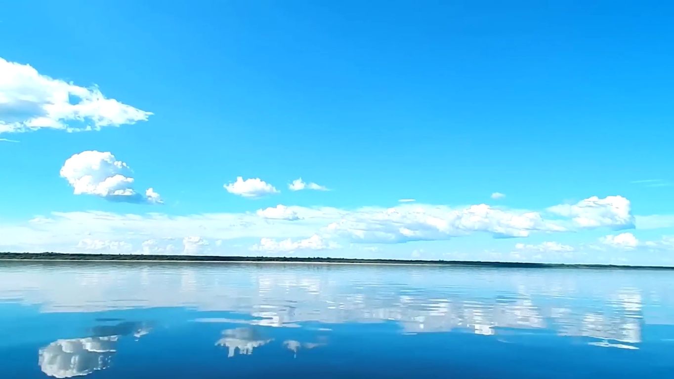 Рыбалка на реке. Ловим что клюёт)))
