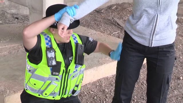 Stop-search Training _ Hyfforddiant Stopio-chwilio