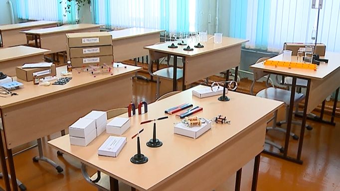 Школы Ярославской области получают новое оборудование в рамках нацпроекта Молодежь и дети