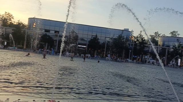 Лужники фонтаны,музыка 2026.