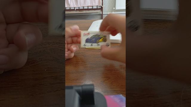 Добавление наклеек в коллекцию