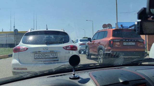И снова мы в  очереди на заправке.  08-08-2026