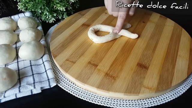 Вы будете готовить эти печенья каждый день! Быстро и легко они тают во рту! С минимумом ингредиенто