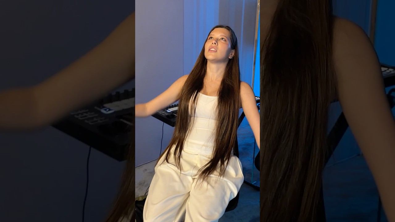 Будем танцевать под этот трек ?)))