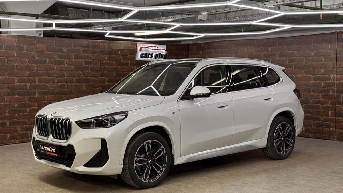 🚘 BMW X1 25Li 🚘