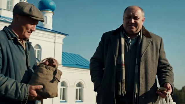Возле храма.