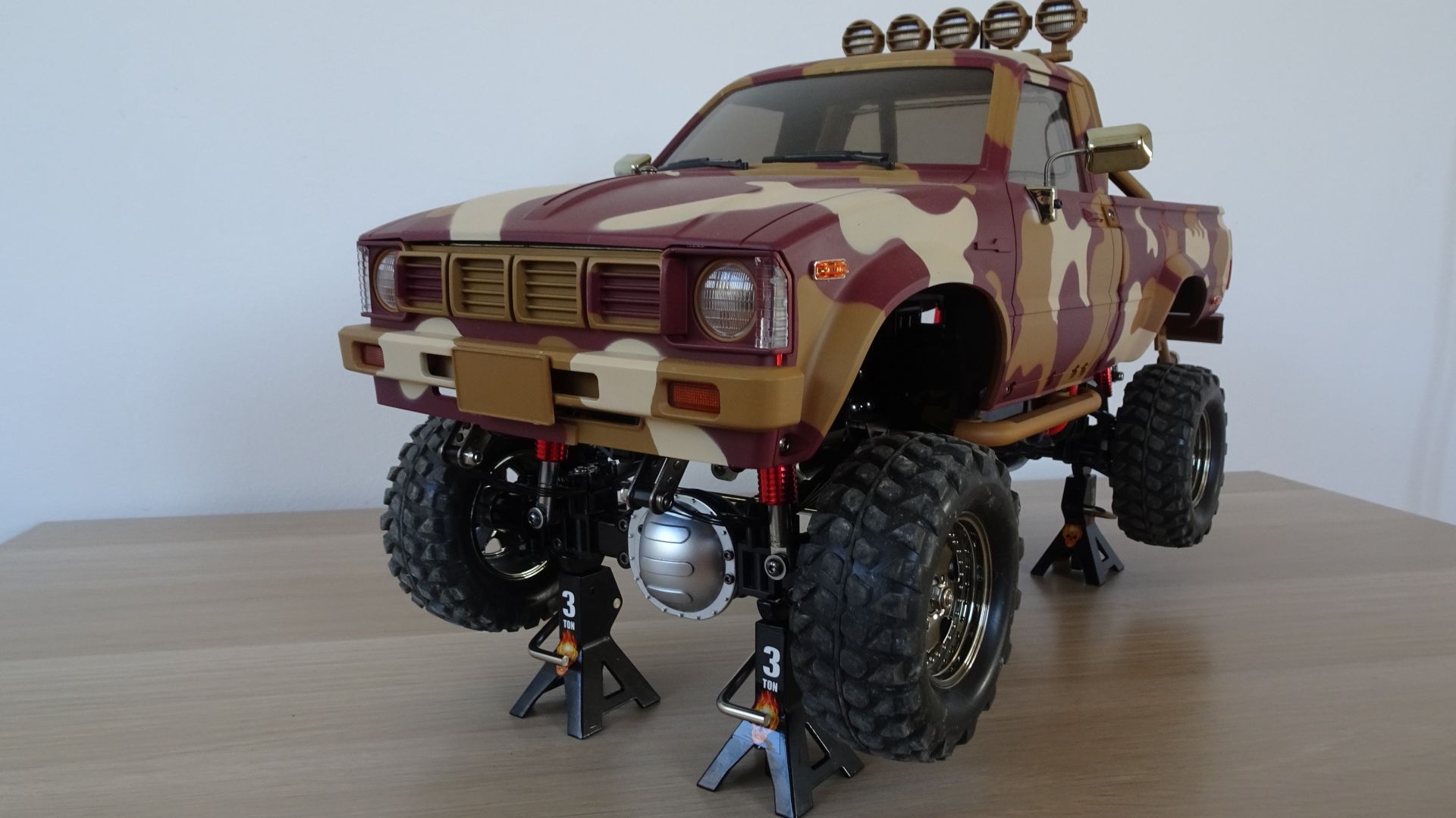 Injora Axle Jack/Repair Stands - 1:10 Scale RC Vehicle Accessories - Mini Review