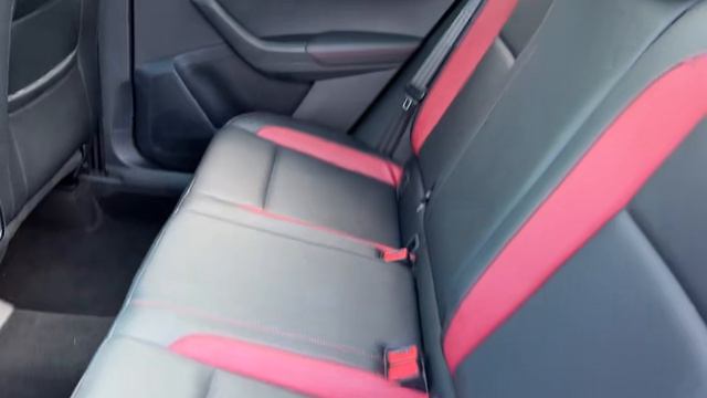 2022 Skoda Karoq TSI280 Luxury Edition.
