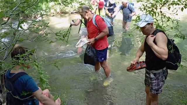 Из Морозовки в Черноречье. Крым. 
09.08.26.