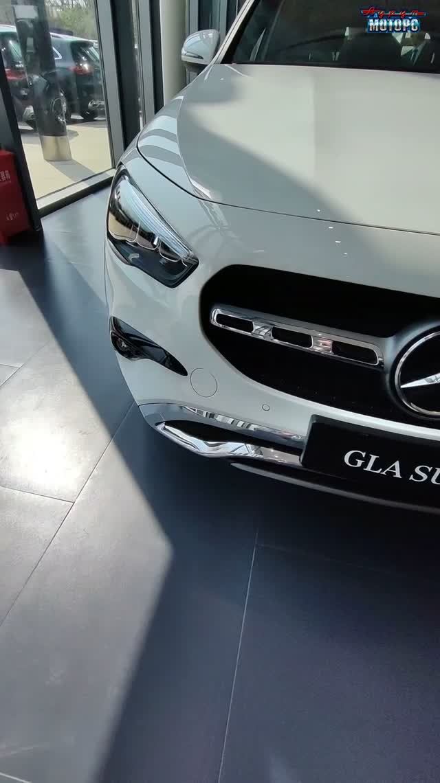 Mercedes-Benz GLA-Class