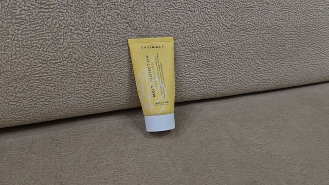 Мультизащитный дневной крем для лица Optimals Oriflame. Объем 30 мл🙂
