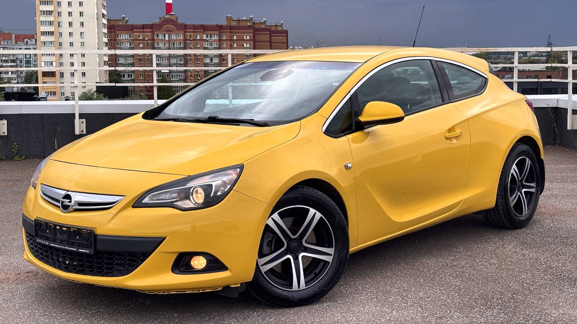 OPEL ASTRA GTC 2014 1.4AT
