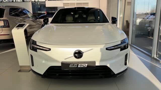 Volvo ES90 2026 - Визуальный осмотр автомобиля .