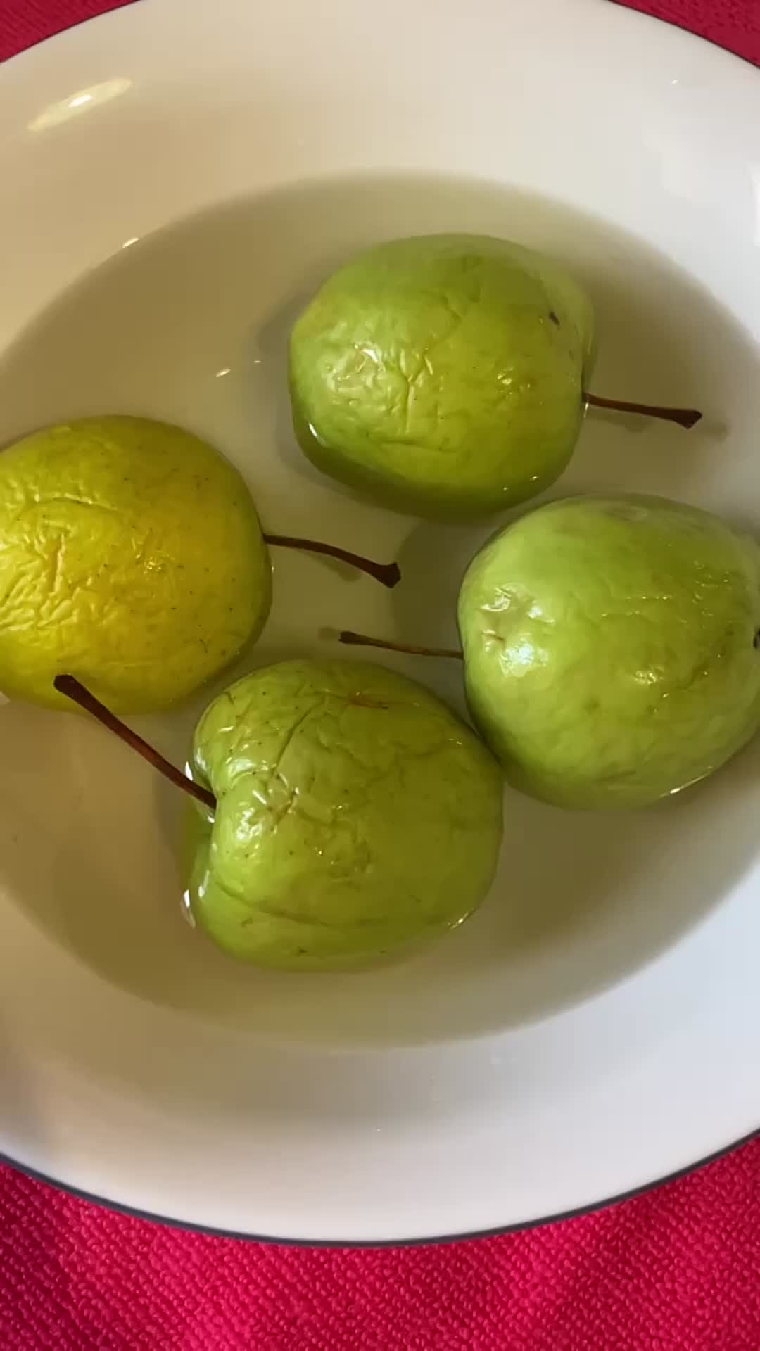 🍎 Хотите быть как сморщенное яблоко или наливное и свежее?