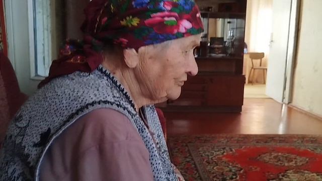 Сегодня что то сердитая.Деменция.