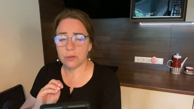 Как правильно говорить о ребенке при ребенке.