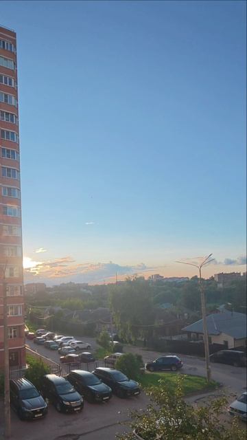 Закат во время солнечного затмения.