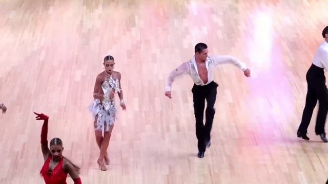 🔥 Спортивные бальные танцы | Чемпионат мира | Самба  Огненная Samba с Чемпионата мира по спортивным